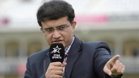 Sourav Ganguly picks the Better One – Smith or Kohli?