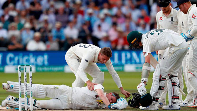 smith-remembered-hughes-after-getting-hit