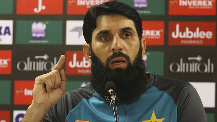 Misbah-ul-Haq: Pakistan should quit leaning on Babar Azam