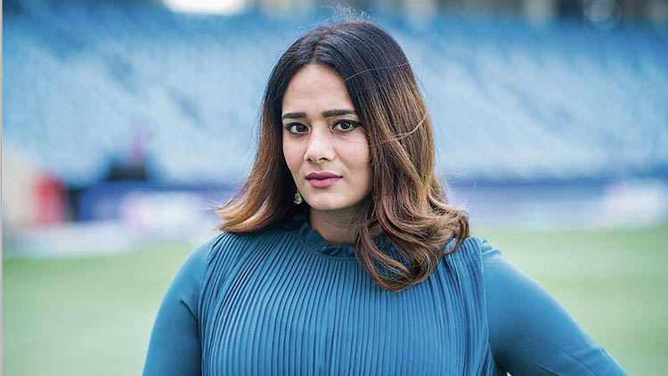 Mayanti Langer 