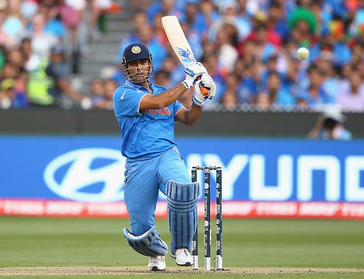 Dhoni's 113* off 125 Balls in an India Vs Pakistan Match