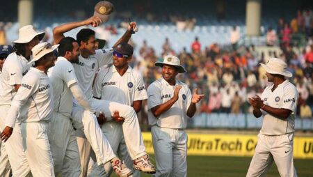 Top 5 Bowlers who have taken 10 wickets in an Innings