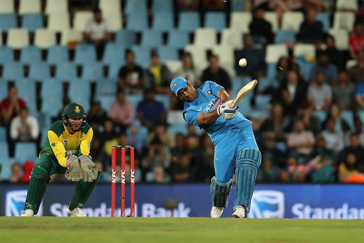 MSD's 52 off 28 Balls in an India Vs South Africa Match