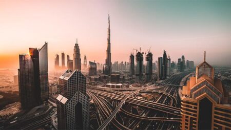 Where will IPL teams stay during the tournament in UAE?