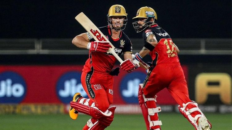 AB de Villiers smacks a swashbuckling fifty against Sunrisers Hyderabad