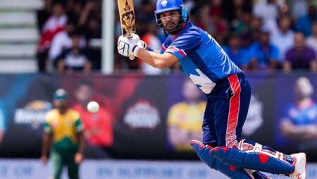 Yuvraj Singh eyeing for return to cricket through Big Bash League: Reports