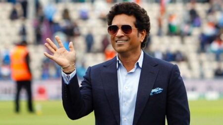 Top 5 Most Followed Indian Cricketers on social media