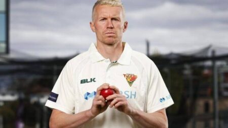BBL 2020-21: Peter Siddle Registers Bowling Figures Of 5/16 vs Hobart Hurricanes: Watch Highlights