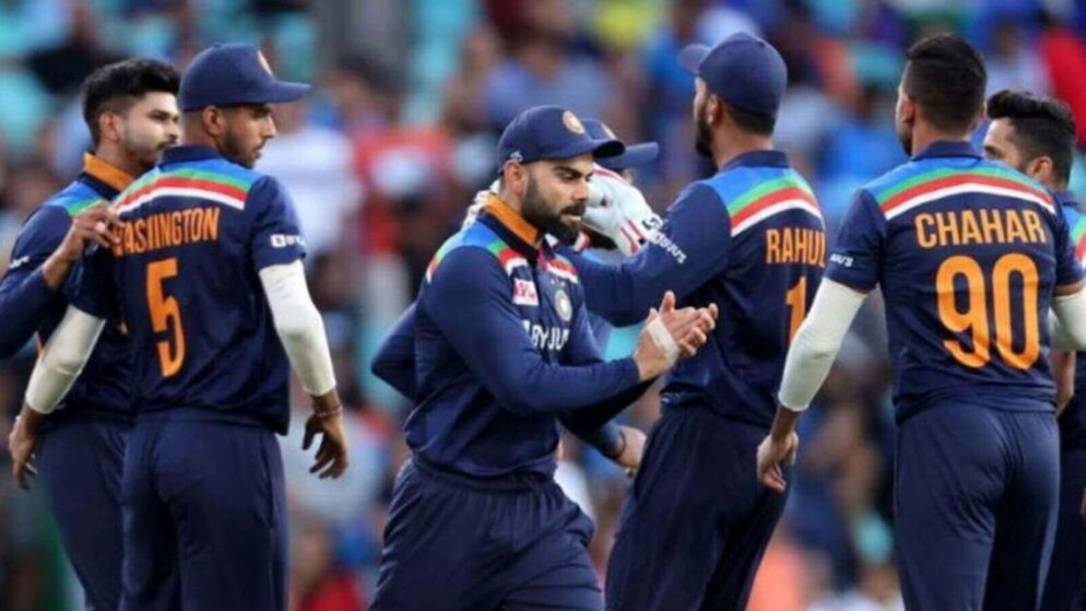 Washington Sundar Strikes For Team India, Aaron Finch Departs For Duck In 3rd T20I