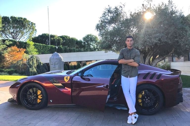 Cristiano Ronaldo car 5