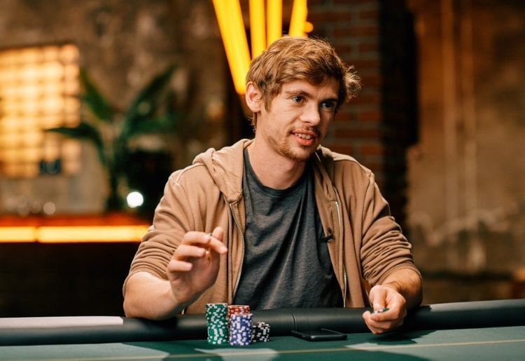 Fedor Holz Has Sights on Daniel Negreanu in Boxing and Chess Matches -  PokerTube