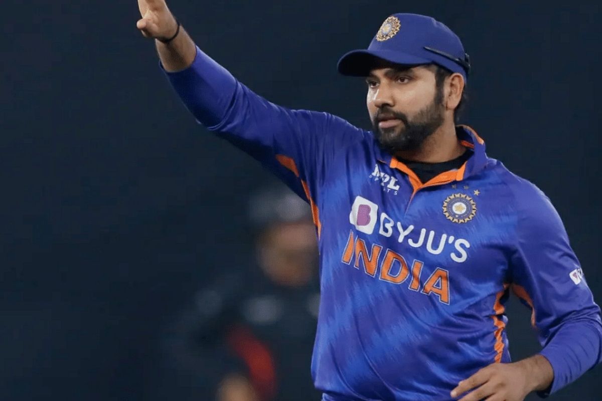Rohit Sharma shouts at the on-field umpire during 1st T20I vs West Indies- Watch