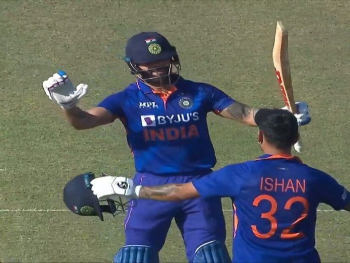 Virat Kohli Celebrates