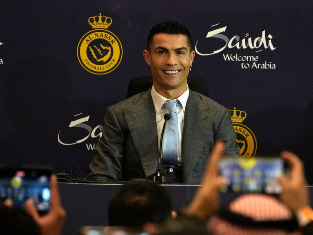 Cristiano Ronaldo Reveals The Countries He Had Offers From After His ...