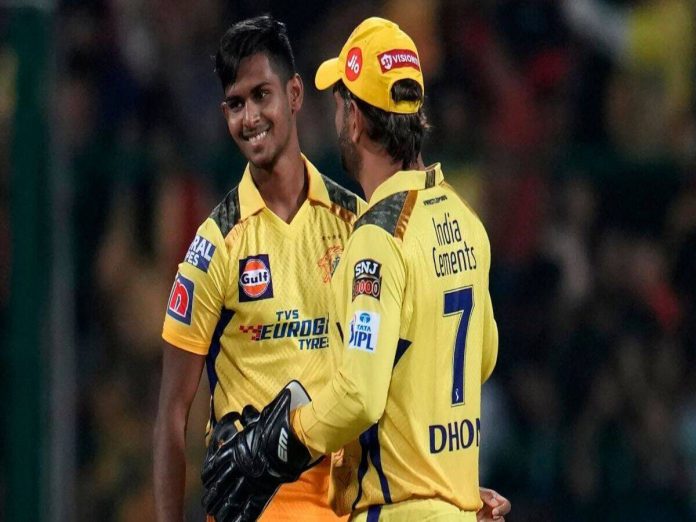 MS Dhoni Hails Pathirana