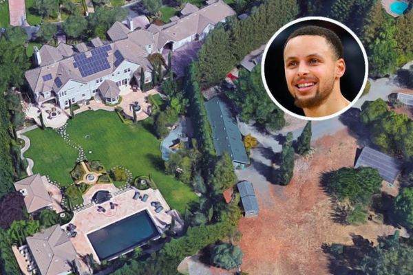 Stephen Curry House, Property and Assets